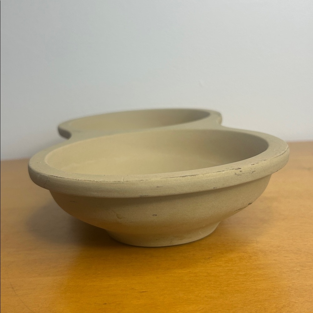 The Pampered Chef 🍳 Double Egg Stoneware Divided Dish Egg Cooker Dish - Picture 5 of 13